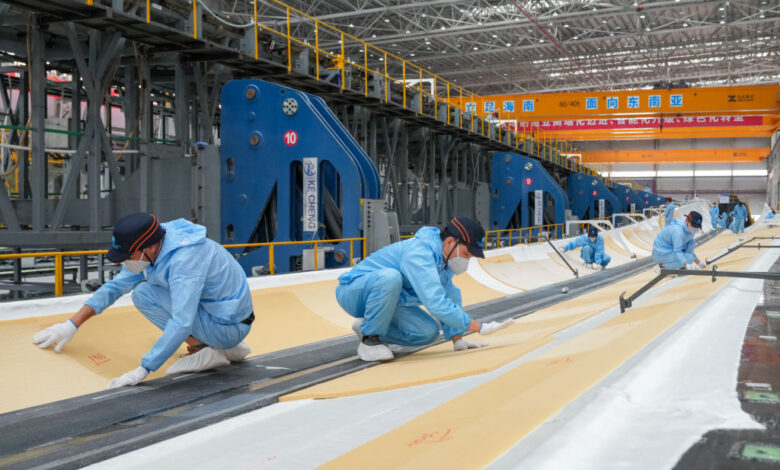 MySE292 Offshore Super Large Blade Rolls Off Production Line In Dongfang